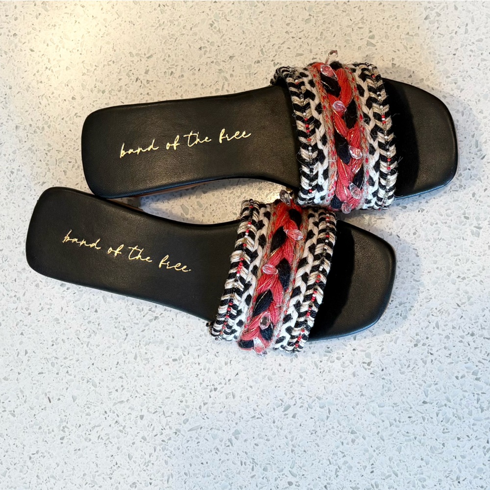 Wooden sole Slide Sandals. “Celeste” Black & Coral
